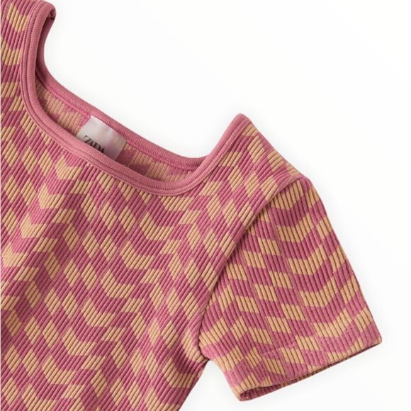 ZARA Kids | Pink | RIBBED CHECK SEAMLESS TOP - Picture 4 of 7